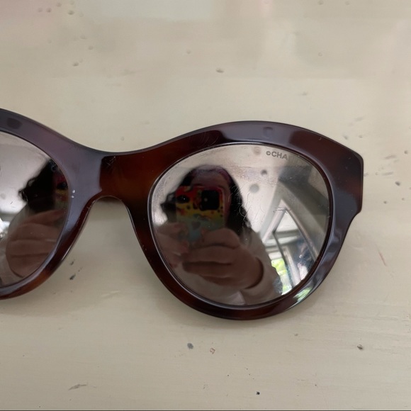 ???CHANEL Brown Tortoise Sunglasses!???